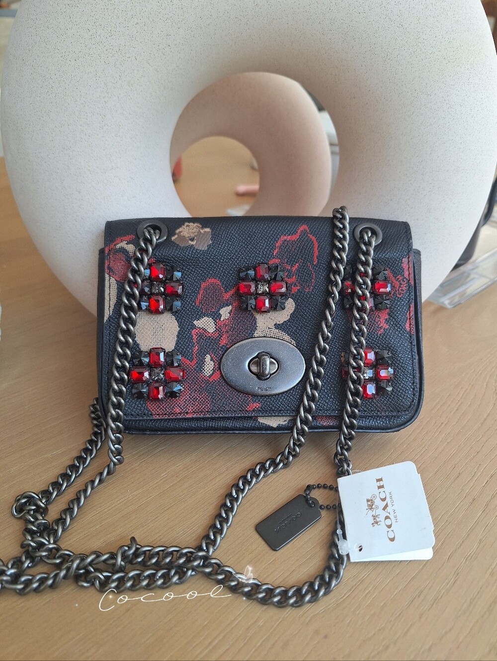 NWT COACH FLORAL JEWELED EMBOSSED MINI CHAIN CROSS BODY F52473